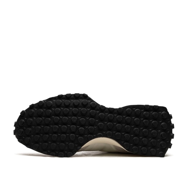 New Balance 327 "Sea Salt/Black" sneakers, 8 - Picture 3 of 11